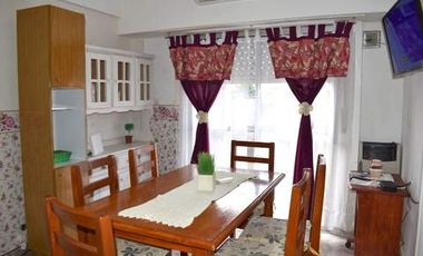 DEPARTAMENTO A METROS DEL CENTRO Y DEL MAR