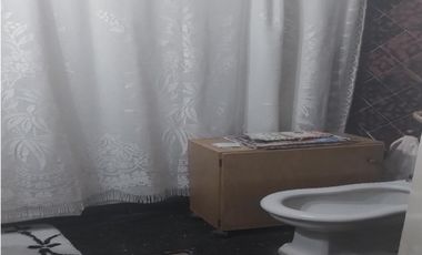 Casa + departamento en Venta