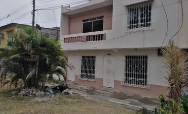 vendo casa cdla. La floresta2