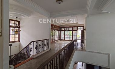 Rumah Besar Dan Luas Cocok Utk Usaha Di Rawamangun JakTim R2231