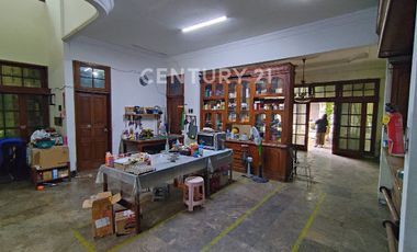 Rumah Besar Dan Luas Cocok Utk Usaha Di Rawamangun JakTim R2231