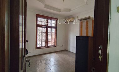 Rumah Besar Dan Luas Cocok Utk Usaha Di Rawamangun JakTim R2231