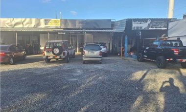 Se Alquila Local en Campo Limberg▪Orilla de Calle▪