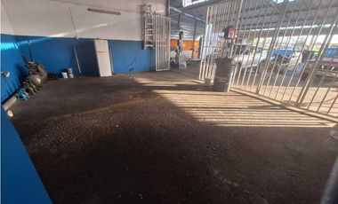 Se Alquila Local en Campo Limberg▪Orilla de Calle▪