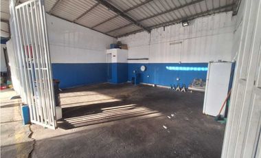 Se Alquila Local en Campo Limberg▪Orilla de Calle▪