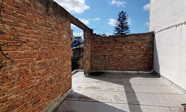 2 DEPARTAMENTOS 2 AMBIENTES EN VENTA LA TABLADA