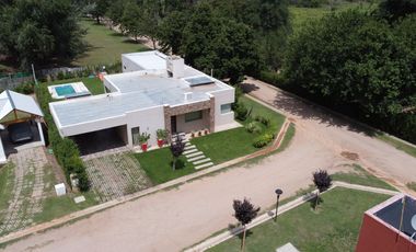 VENTA DE CASA EN Juana Koslay