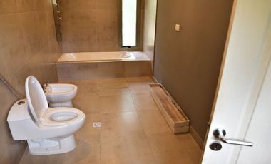 VENTA DE CASA EN Juana Koslay