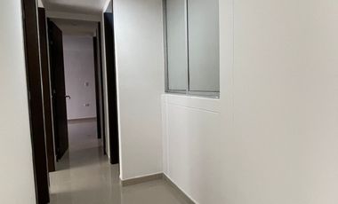 apartamento en arriendo en la floresta. Cod A4815