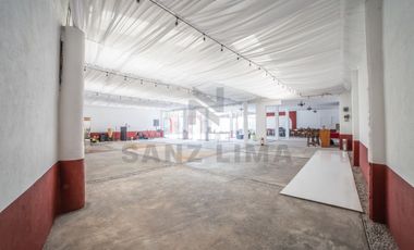 CENTRO: Casa Lago, hermoso salón de eventos con instalaciones de alto nivel.