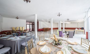 CENTRO: Casa Lago, hermoso salón de eventos con instalaciones de alto nivel.