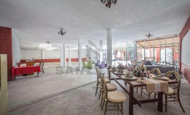 CENTRO: Casa Lago, hermoso salón de eventos con instalaciones de alto nivel.