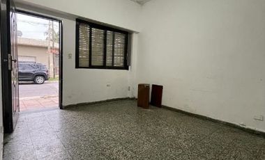 Casa en venta en Moron Sur
