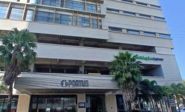 oficina en arriendo en manga. Cod A121133040