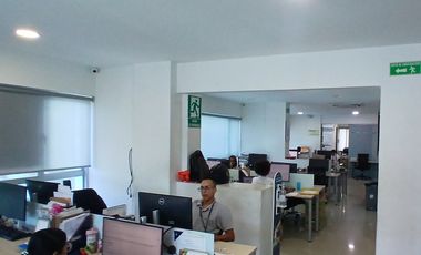 oficina en arriendo en manga. Cod A121133040