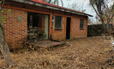 VENTA TERRENO JARDINES DE TLAYACAPAN