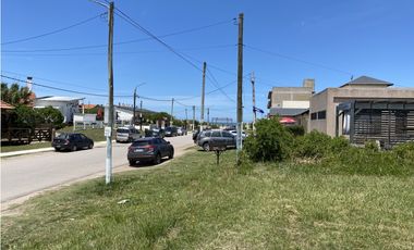 3 lotes comerciales Mar de Cobo
