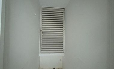 RENTA DE OFICINA EN ARCOS VALLARTA