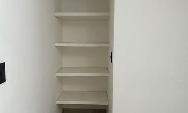 RENTA DE OFICINA EN ARCOS VALLARTA