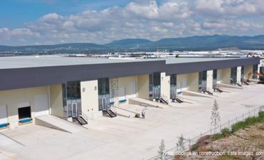 BODEGA EN VENTA 670 M FRENTE AL PARQUE INDUSTRIAL QUERETARO
