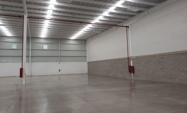 BODEGA EN VENTA 670 M FRENTE AL PARQUE INDUSTRIAL QUERETARO