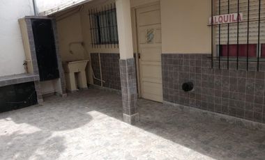 Casa en venta - 2 dormitorios 1 baño - 95mts2 - San Clemente del Tuyu
