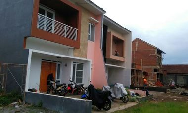 RUMAH MEWAH 2 LANTAI DI PERMANA CIMAHI, EXCLUSIVE HANYA 7 UNIT SAJA