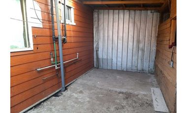 Acogedora casa en barrio Familiar