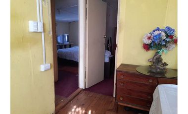 Acogedora casa en barrio Familiar