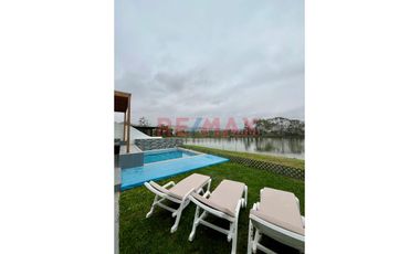 Venta De Casa De Playa En Condominio Las Lagunas De Puerto Viejo