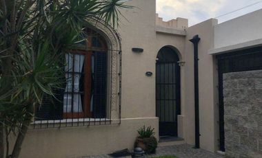 Casa en venta en Quilmes Oeste