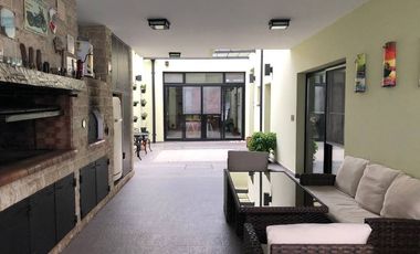 Casa en venta en Quilmes Oeste