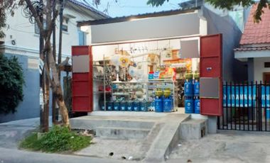 Dijual Rumah Pinggir Jalan Lokasi Strategis