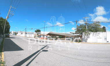 Propiedad 9542.23 m2  en Puerto Industrial con Patio, Oficinas y Bodega en Renta