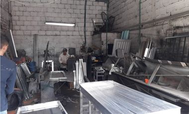 SE VENDE CASA LOTE CON RENTA EN EL CENTRO DE PEREIRA