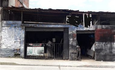SE VENDE CASA LOTE CON RENTA EN EL CENTRO DE PEREIRA