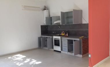 Hermosa casa quinta en venta, barrio Parque Paso del Rey