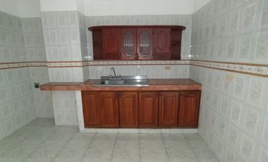 edificio en arriendo en villa del sur. Cod A122867
