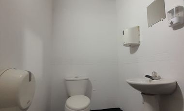 edificio en arriendo en villa del sur. Cod A122867