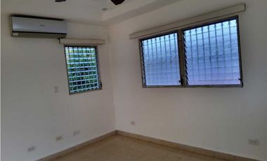 ALQUILER DE CASA EN VILLA DE LAS FUENTES 280MTS