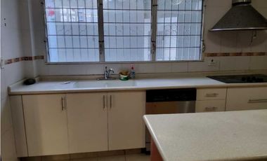 ALQUILER DE CASA EN VILLA DE LAS FUENTES 280MTS