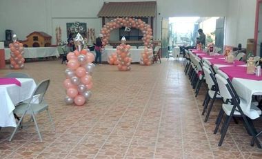 EXCELENTE SALON DE USOS MULTIPLES