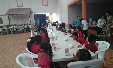 EXCELENTE SALON DE USOS MULTIPLES