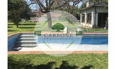 CASA QUINTA EN HURLINGHAM, IDEAL INVERSOR.