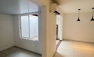 casa en arriendo en versalles. Cod A126474