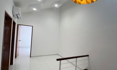 casa en arriendo en versalles. Cod A126474