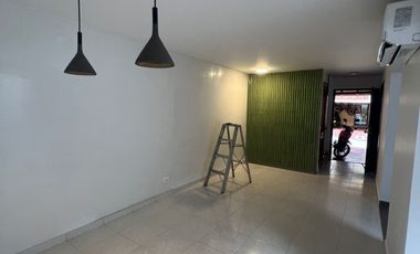 casa en arriendo en versalles. Cod A126474