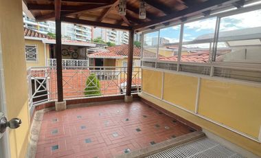 casa en arriendo en versalles. Cod A126474
