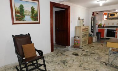 casa en venta en villa estadio. Cod V91486