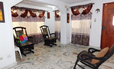 casa en venta en villa estadio. Cod V91486